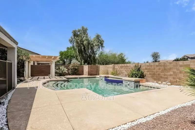 Property Image 79