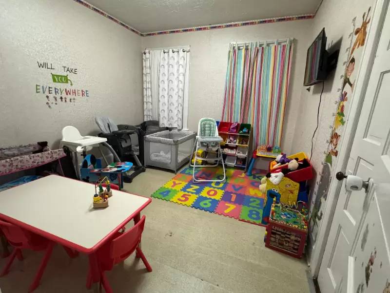 Property Image 5