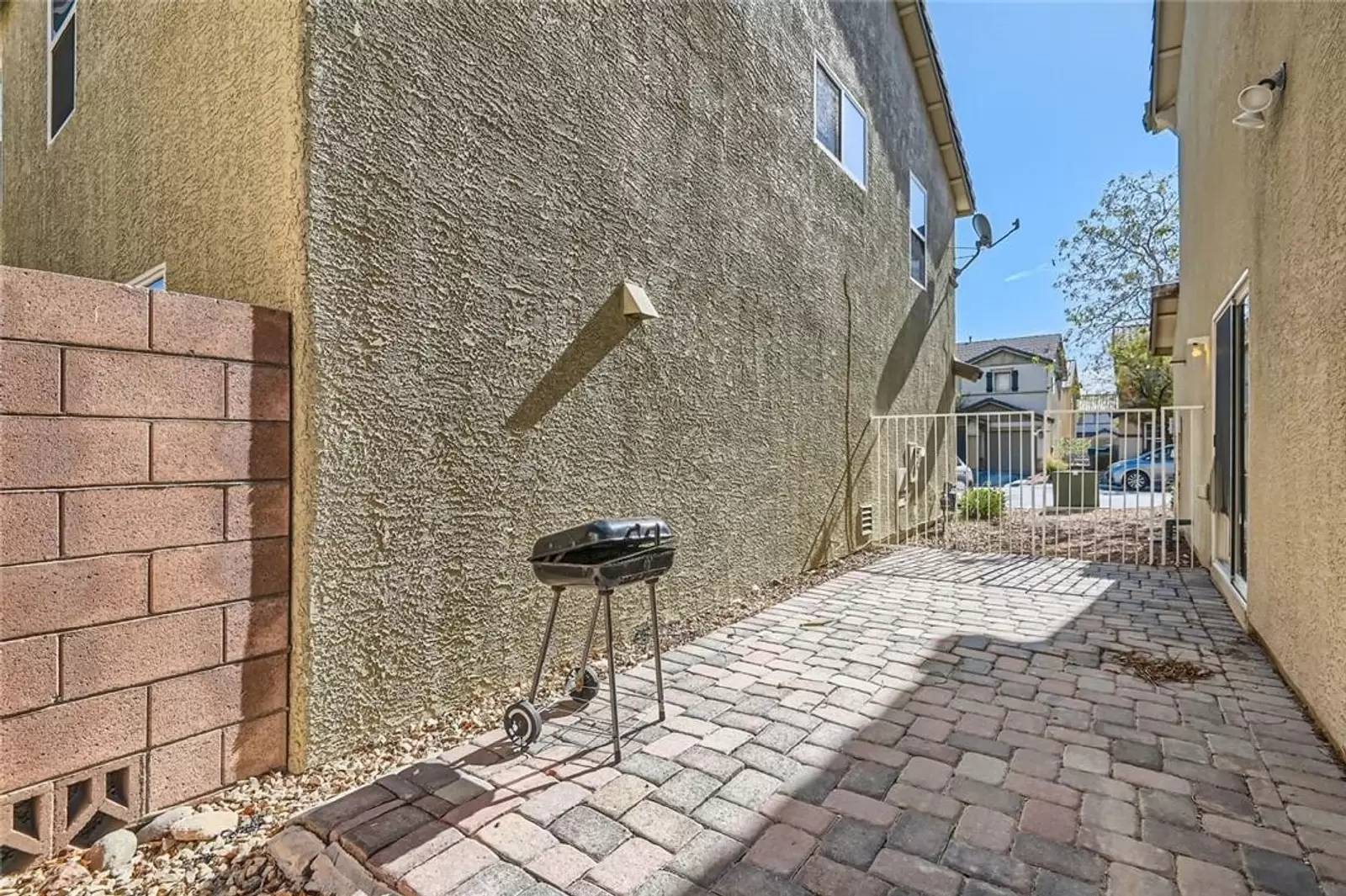 cover background