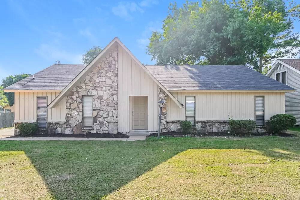Property Image 1