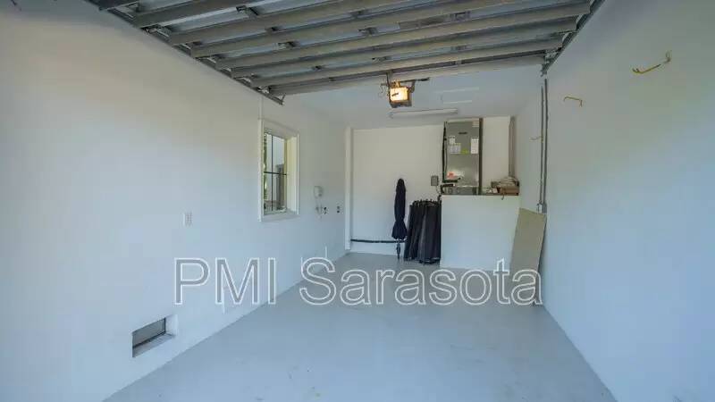 Property Image 76