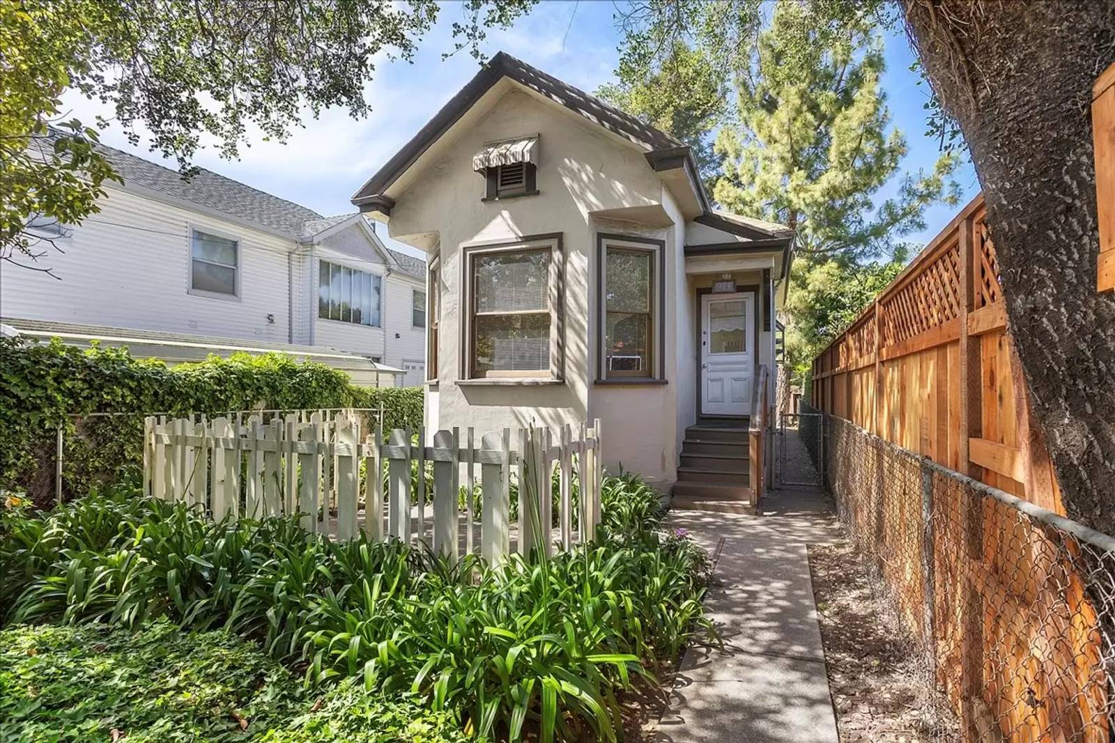 Property Image 16