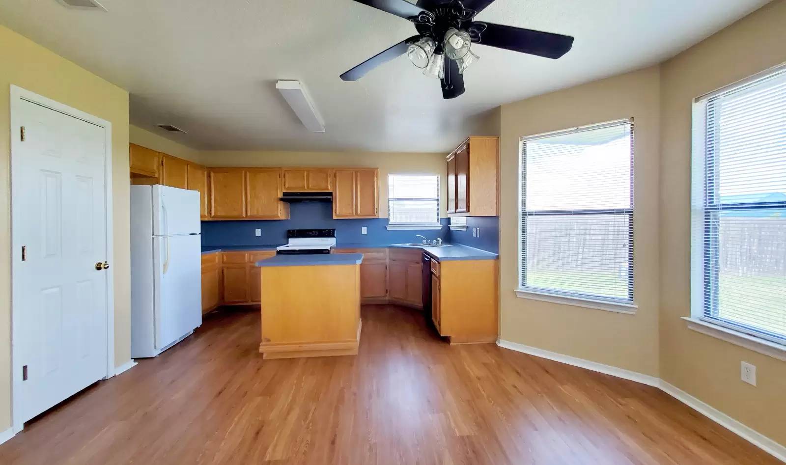 Property Image 25
