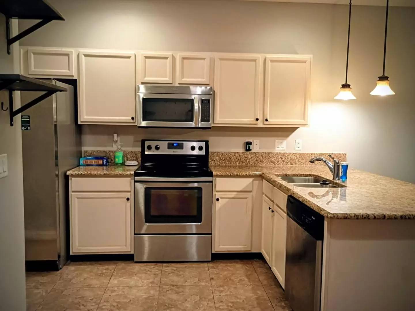 Property Image 4