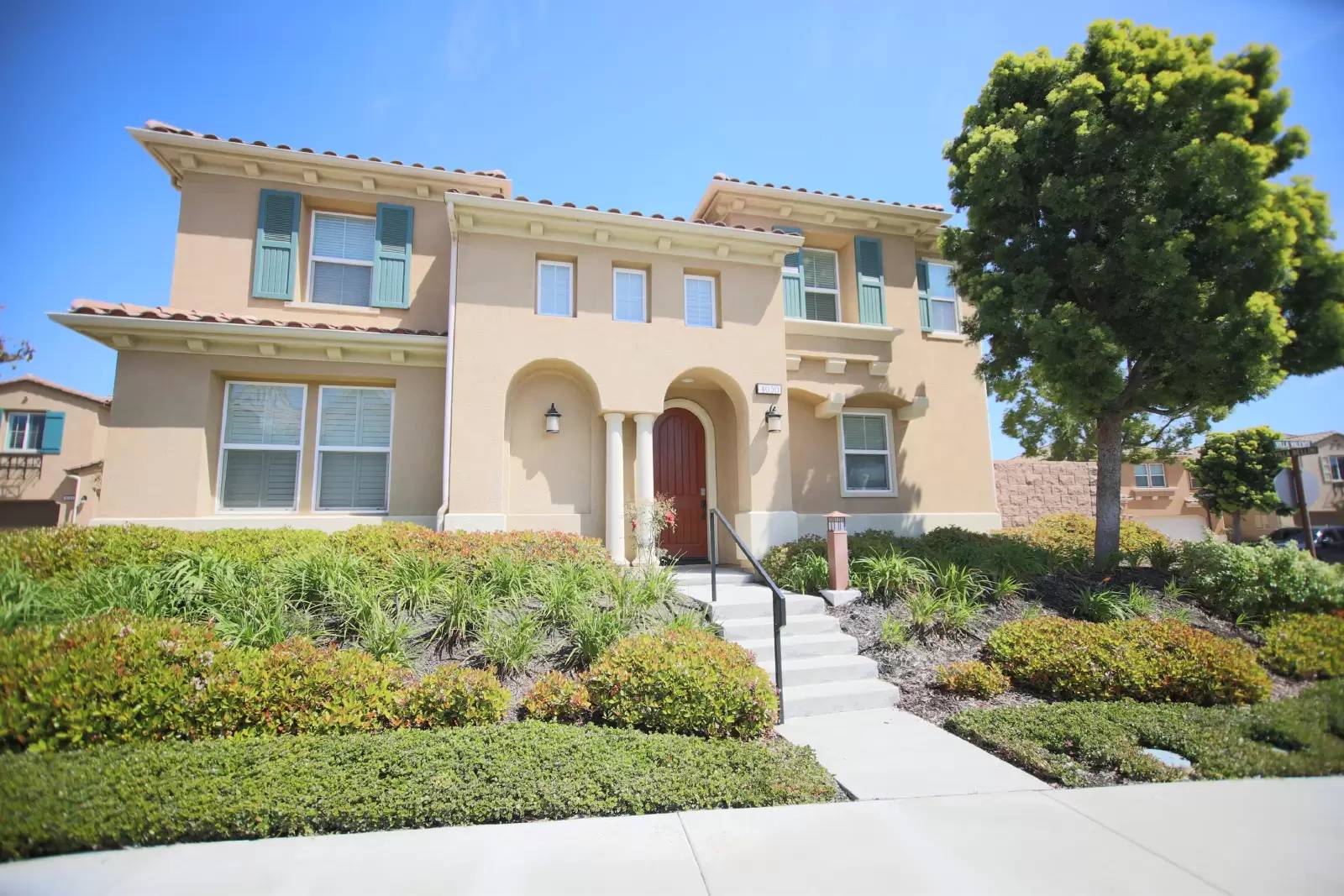 cover background