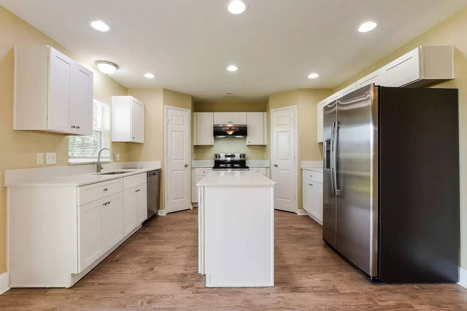 Property Image 6