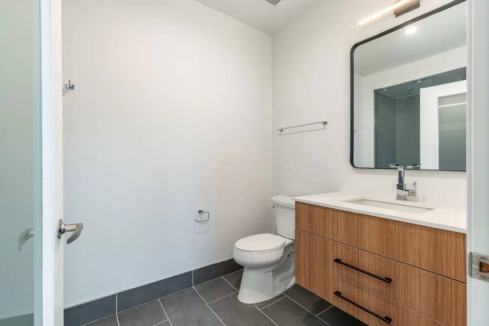 Property Image 77