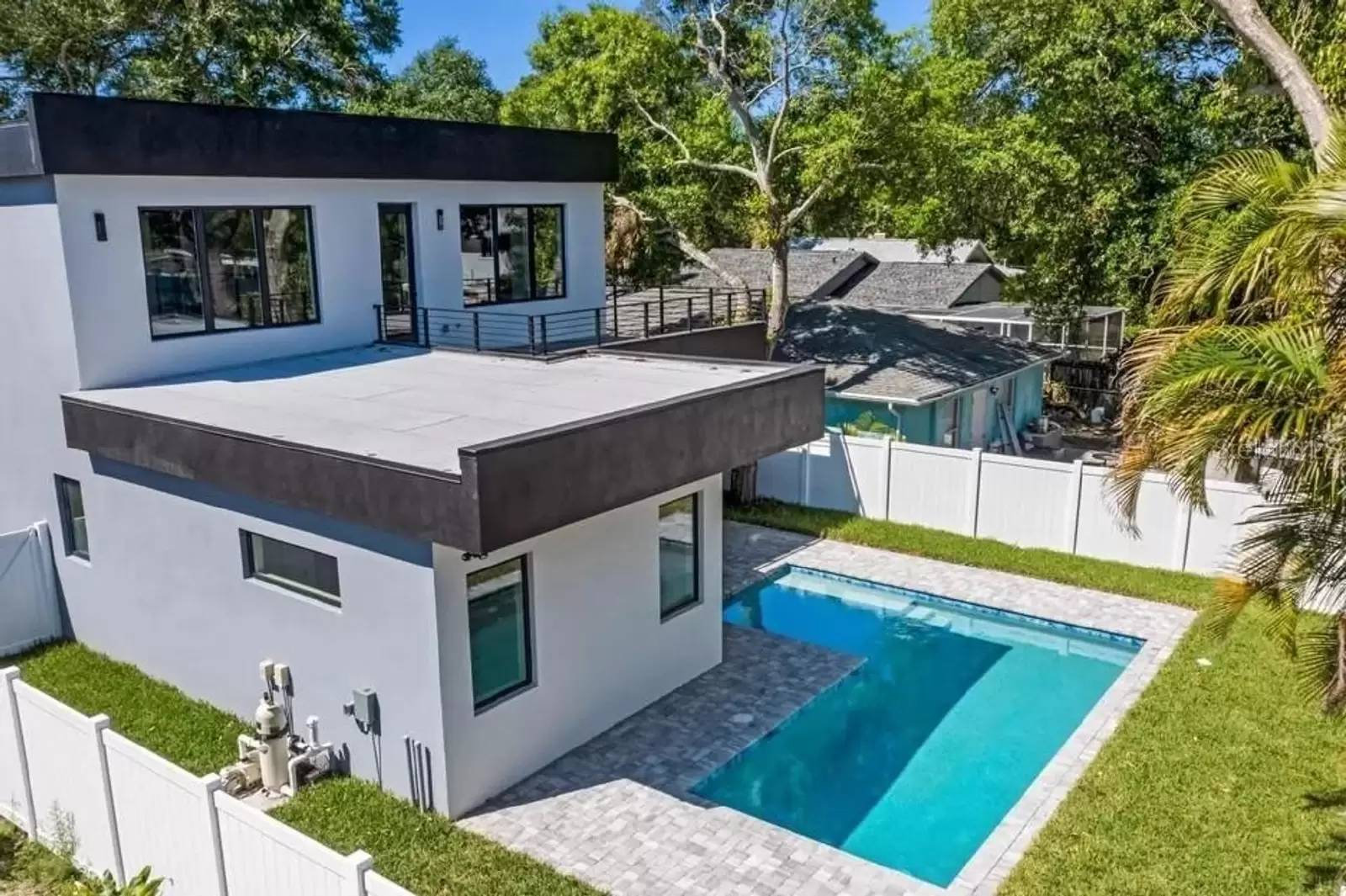 Property Image 61