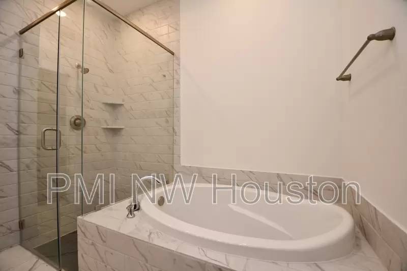 Property Image 67