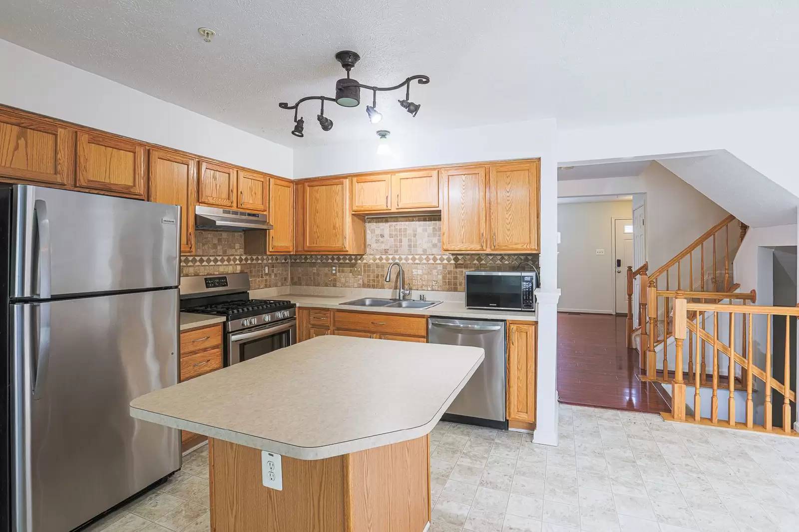 Property Image 12