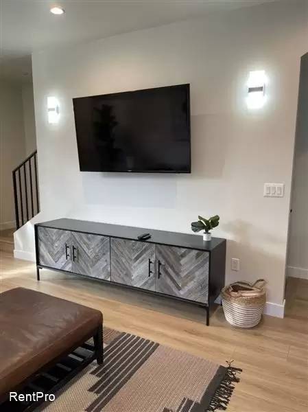Property Image 80