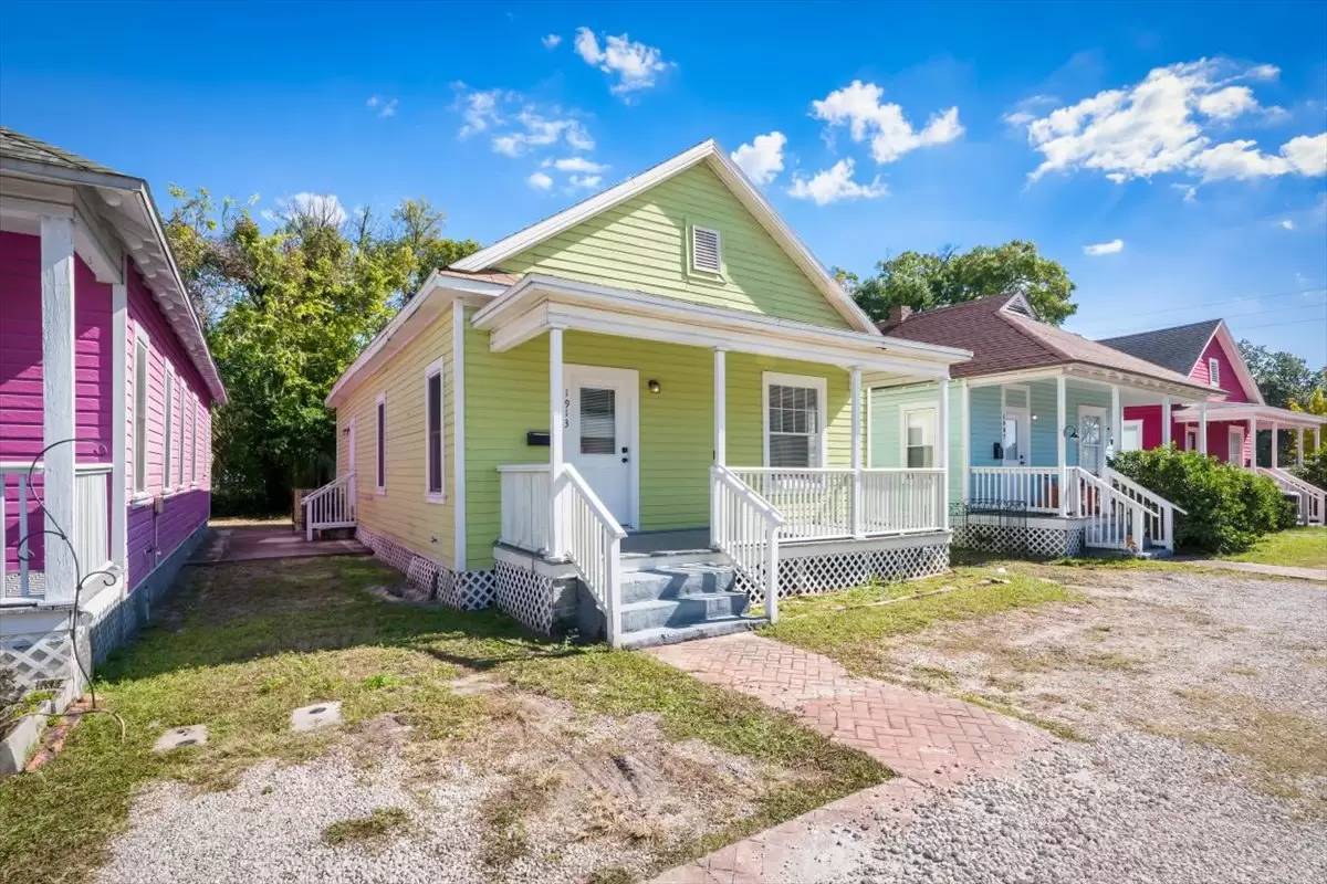 Property Image 4