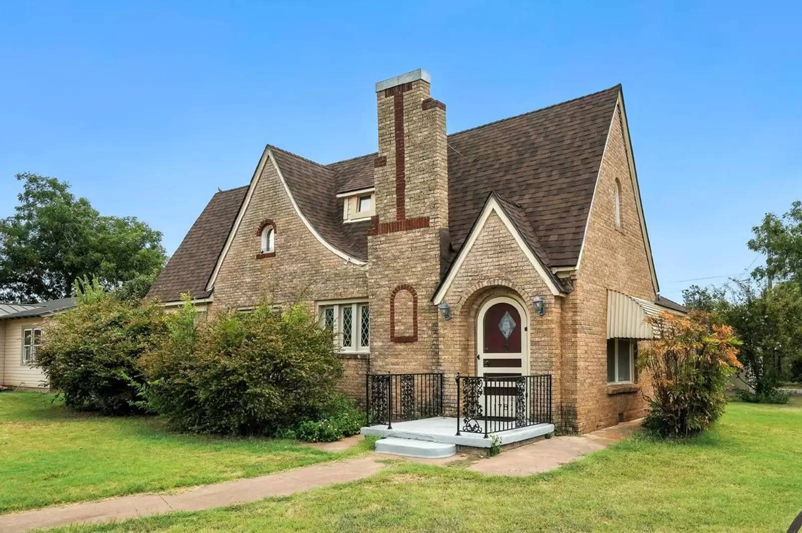 Property Image 1
