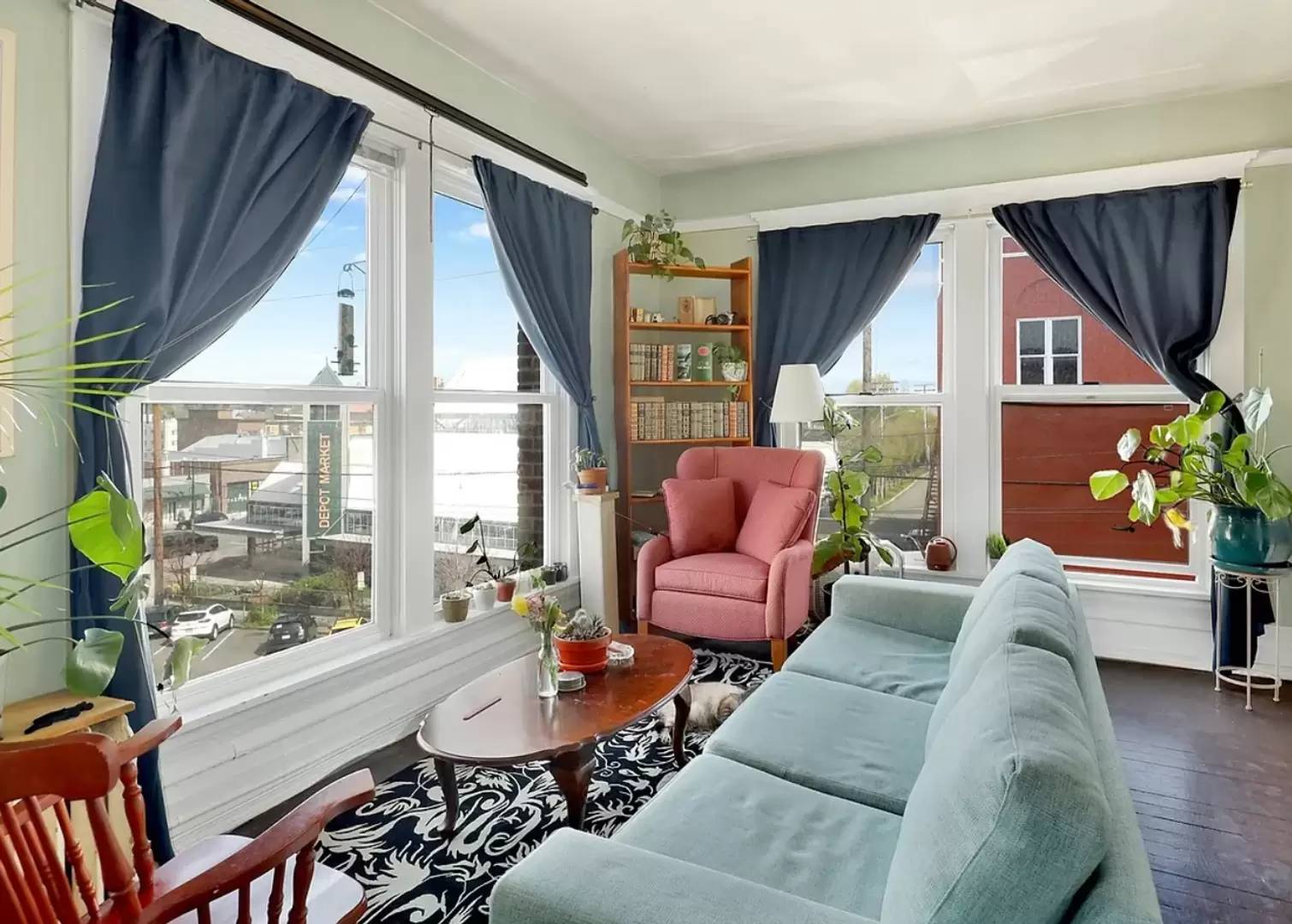 Property Image 4