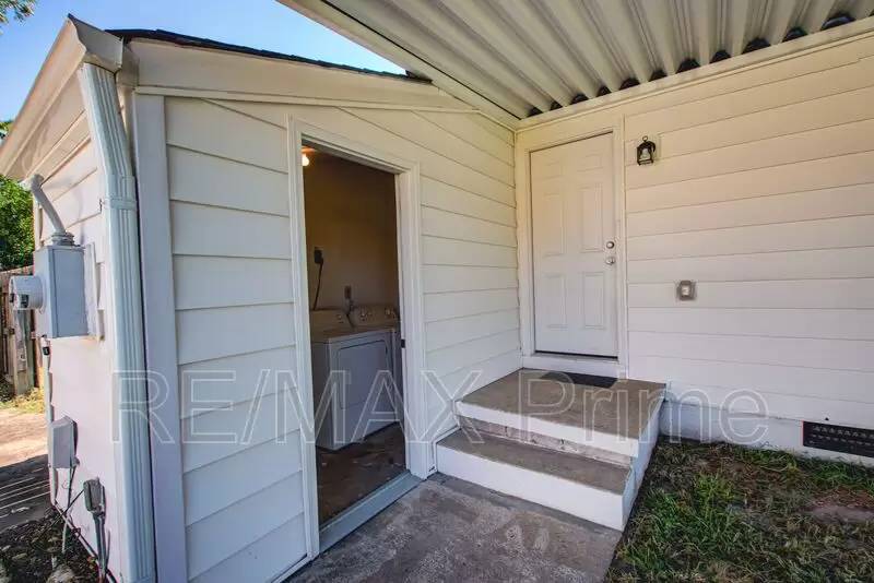 Property Image 40