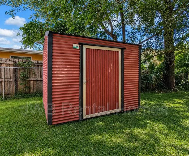 Property Image 10