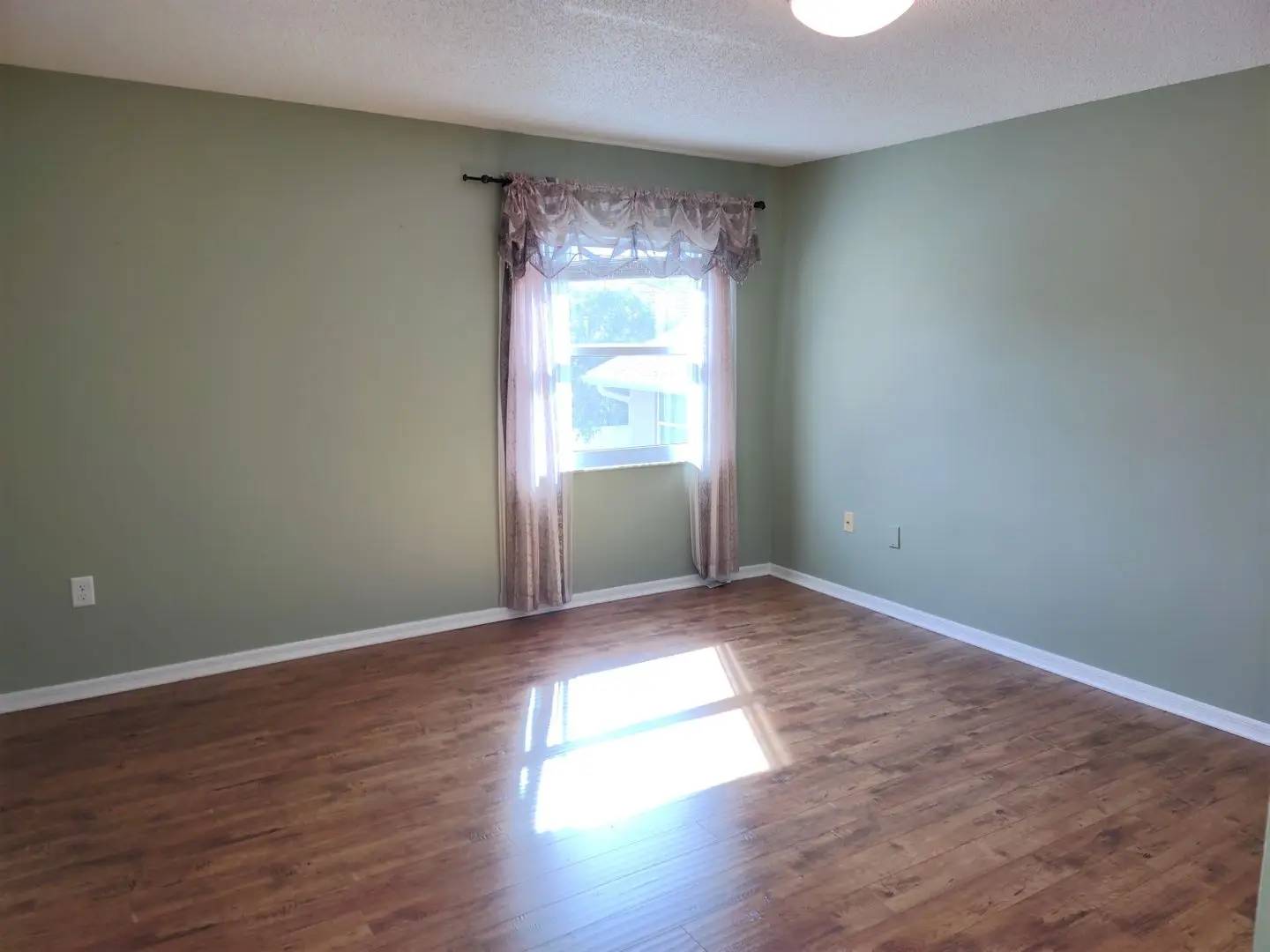 Property Image 58