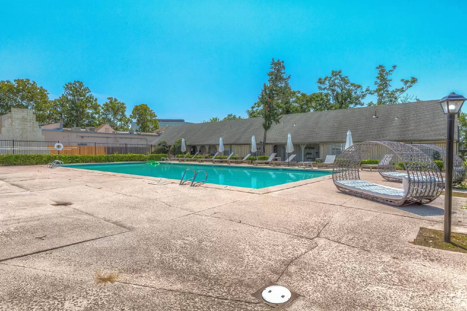Property Image 104