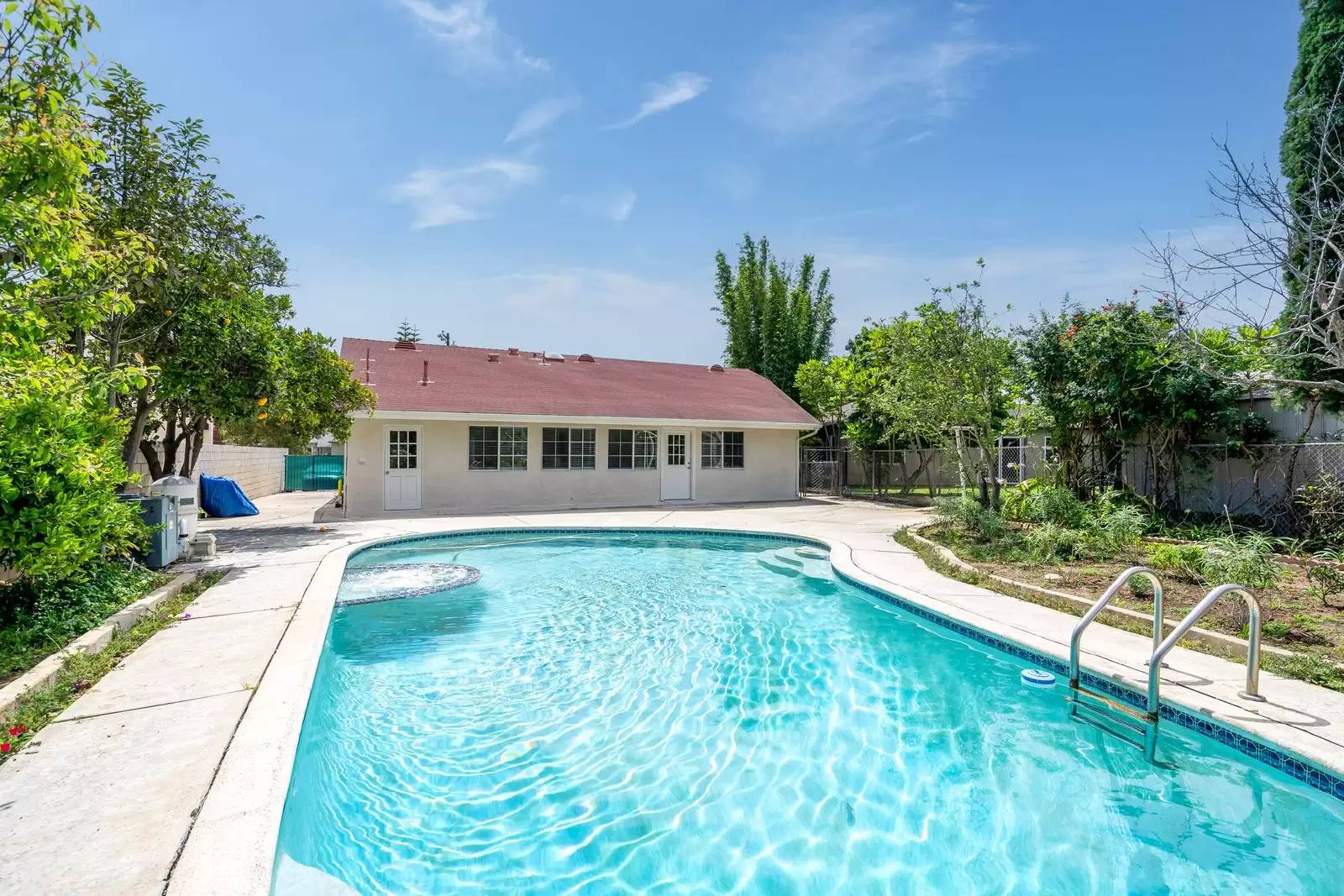 cover background