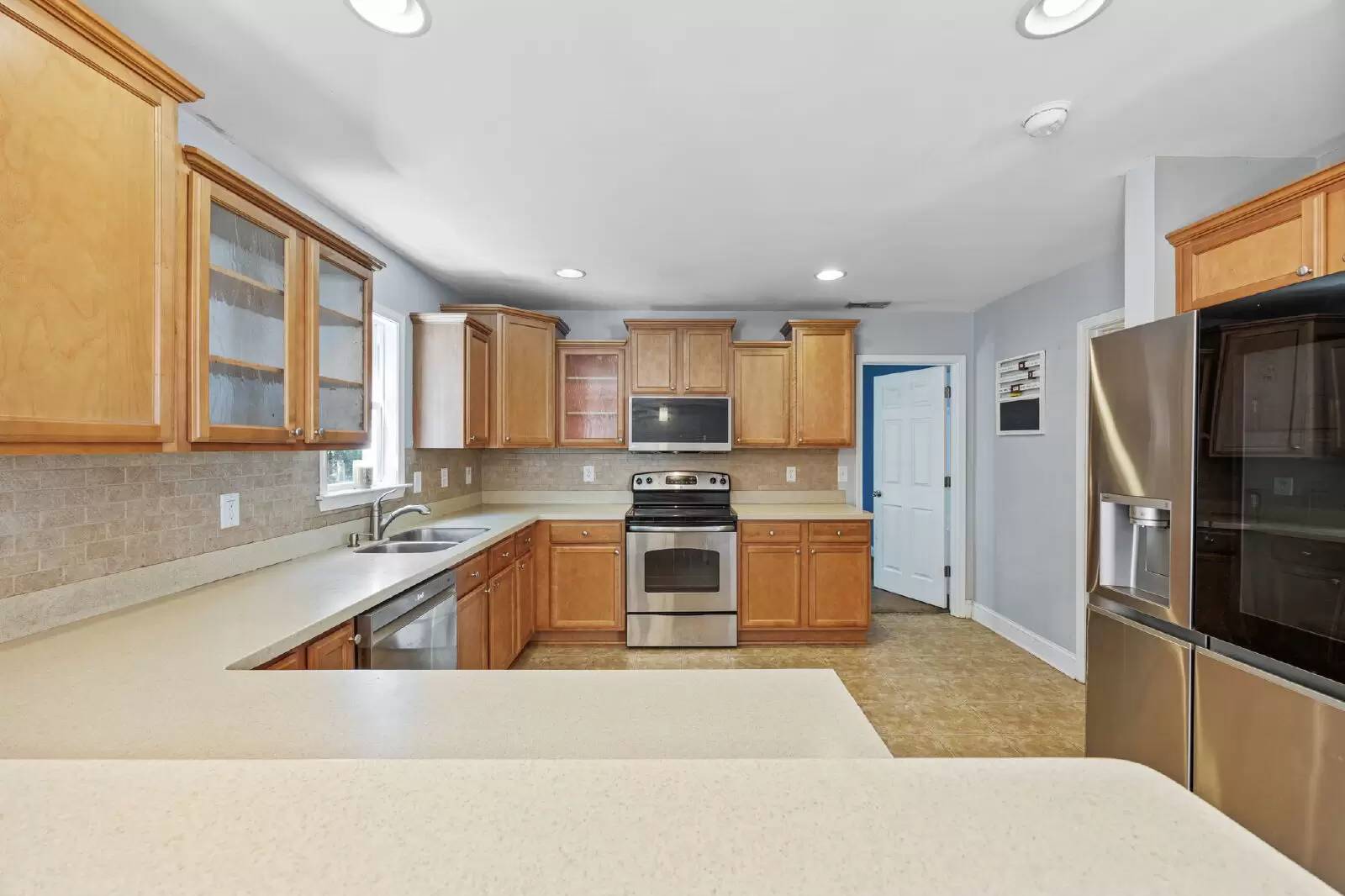 Property Image 11