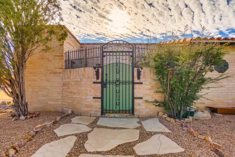 Property Image 17