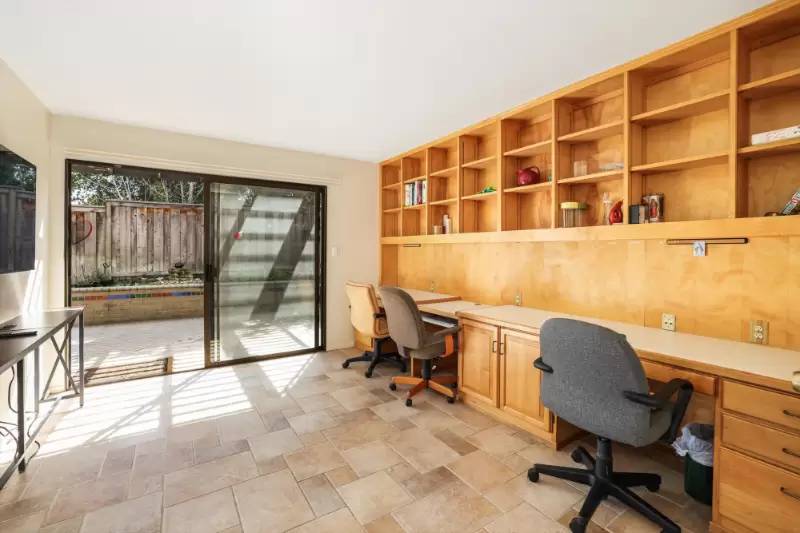 Property Image 50