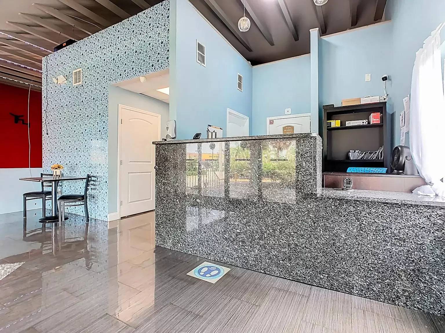 Property Image 4