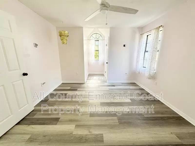 Property Image 82