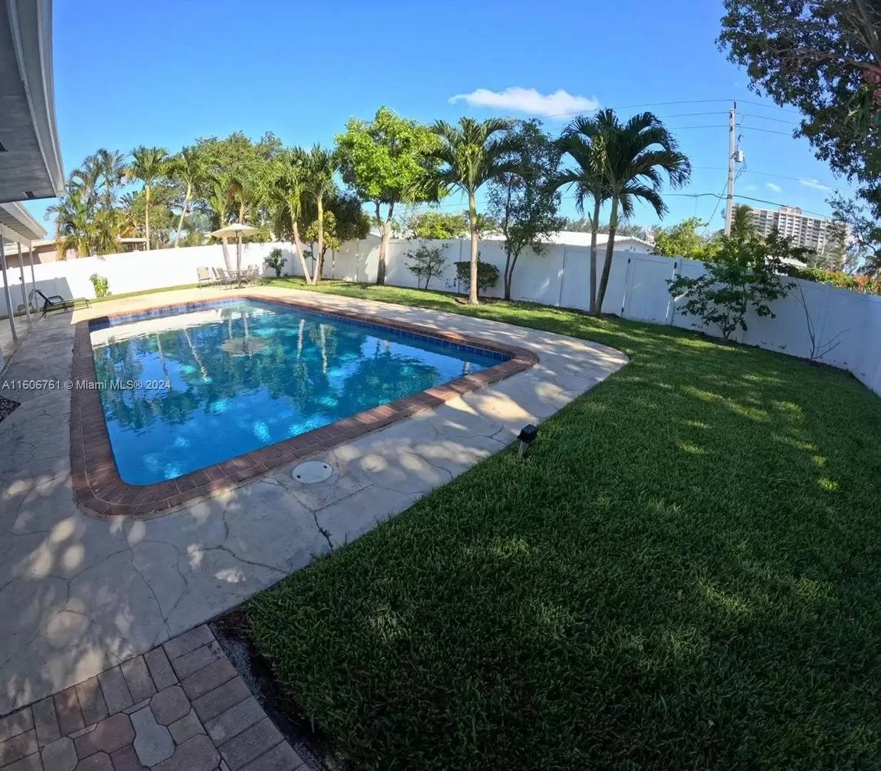 cover background