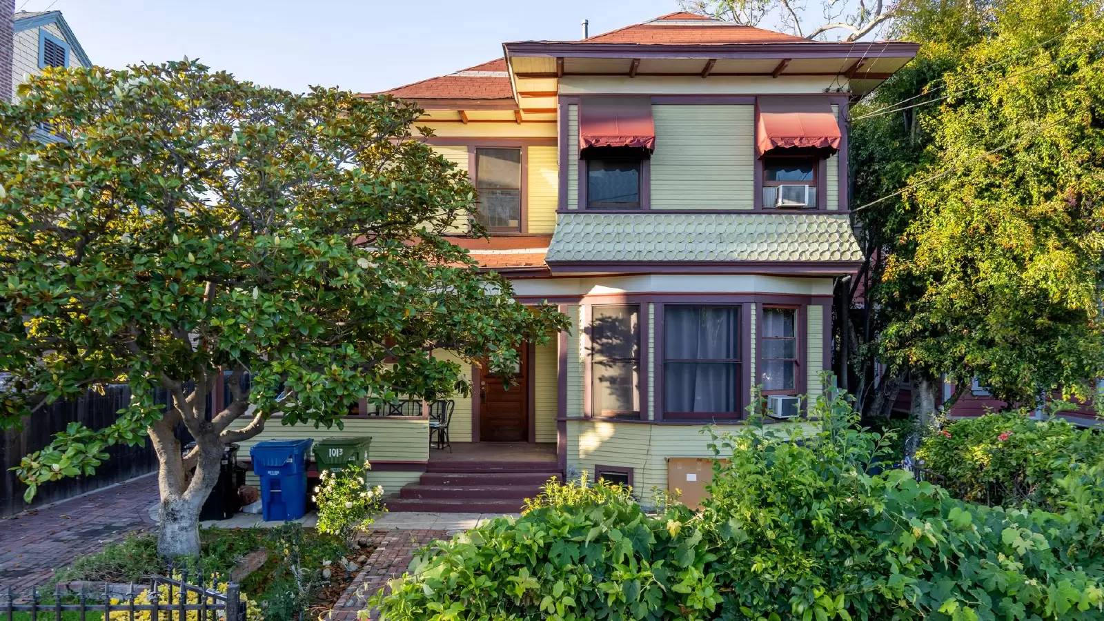 Property Image 1