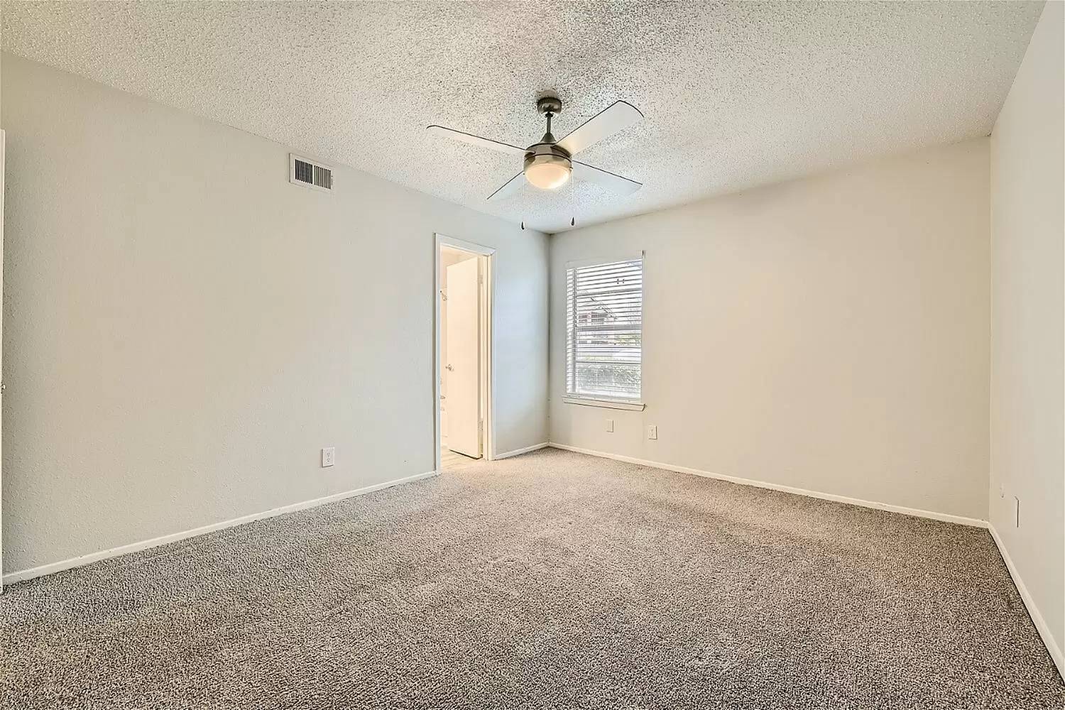Property Image 79