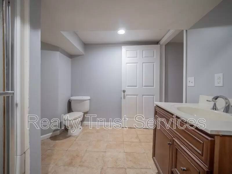 Property Image 85