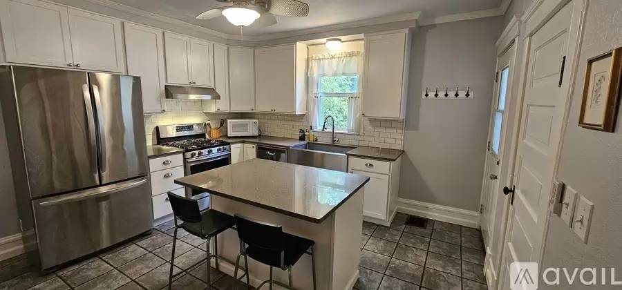 Property Image 8