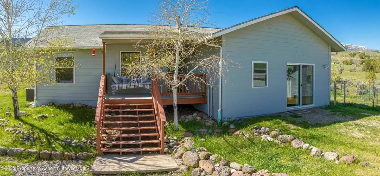 cover background