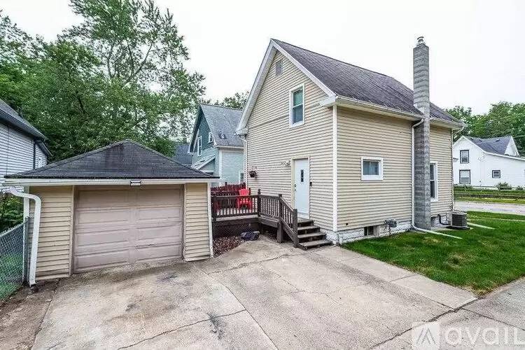 Property Image 6