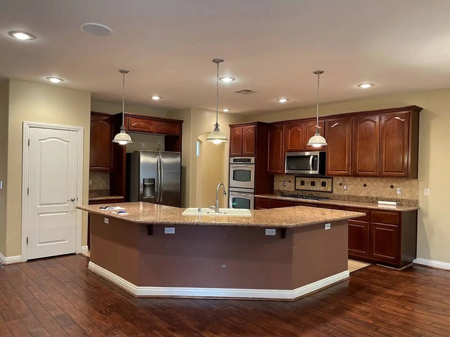 Property Image 12