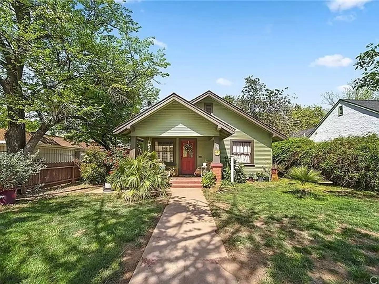 Property Image 1