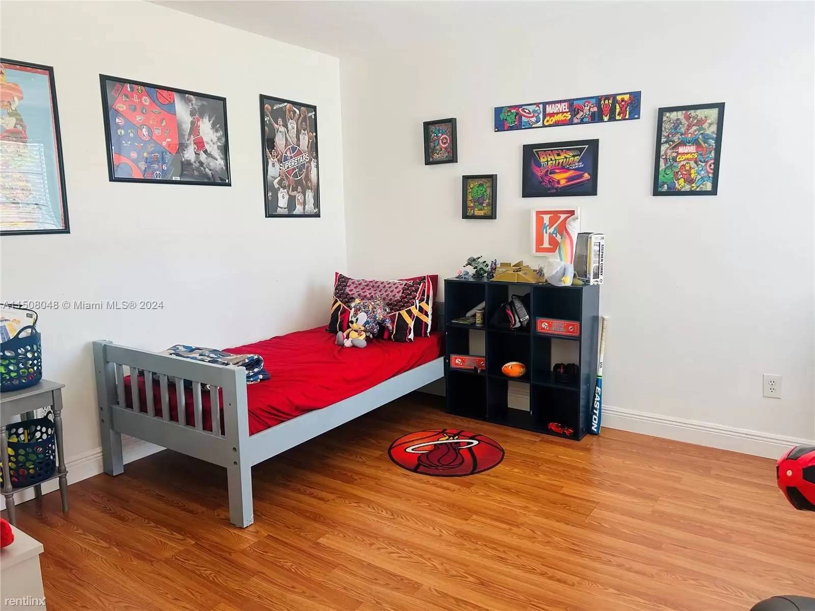 Property Image 8