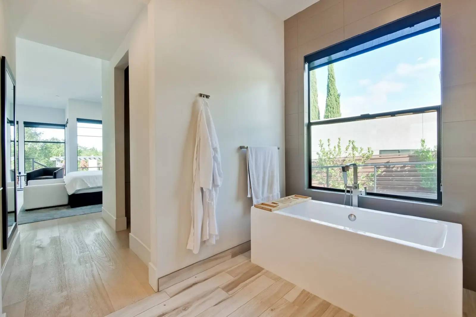 Property Image 107