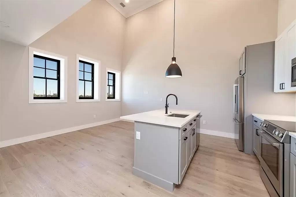 cover background