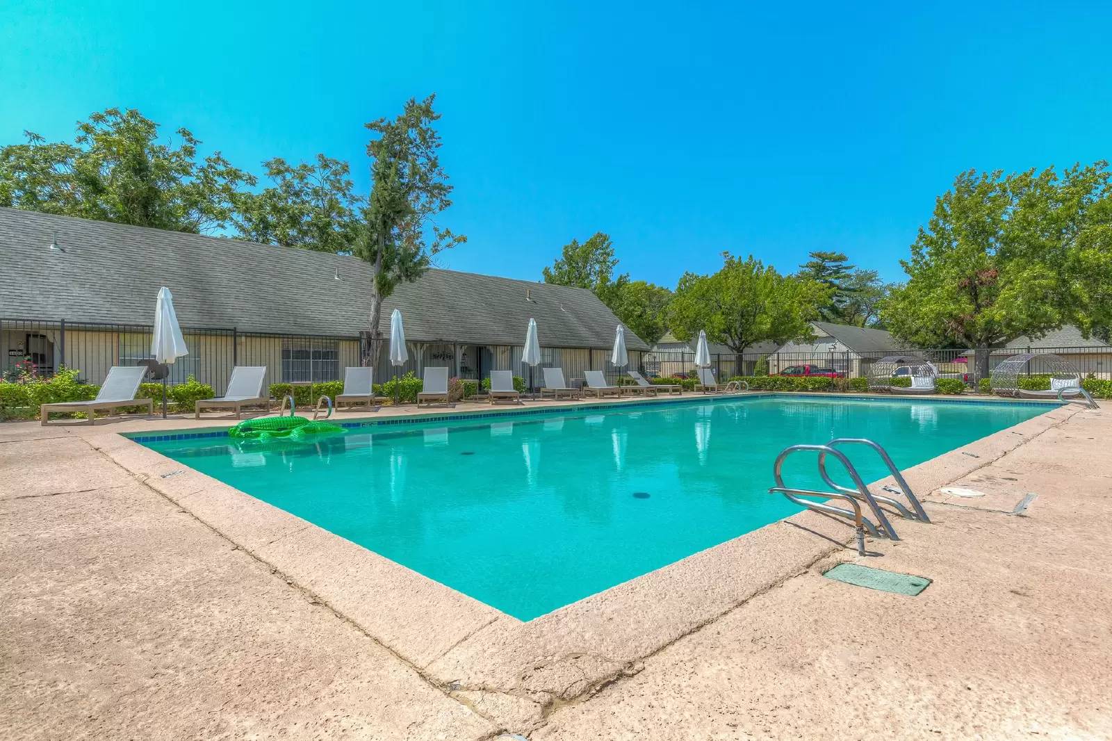 Property Image 102