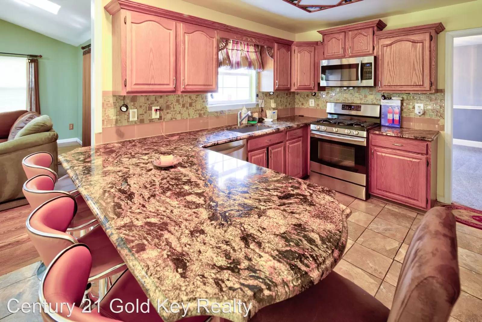 Property Image 9