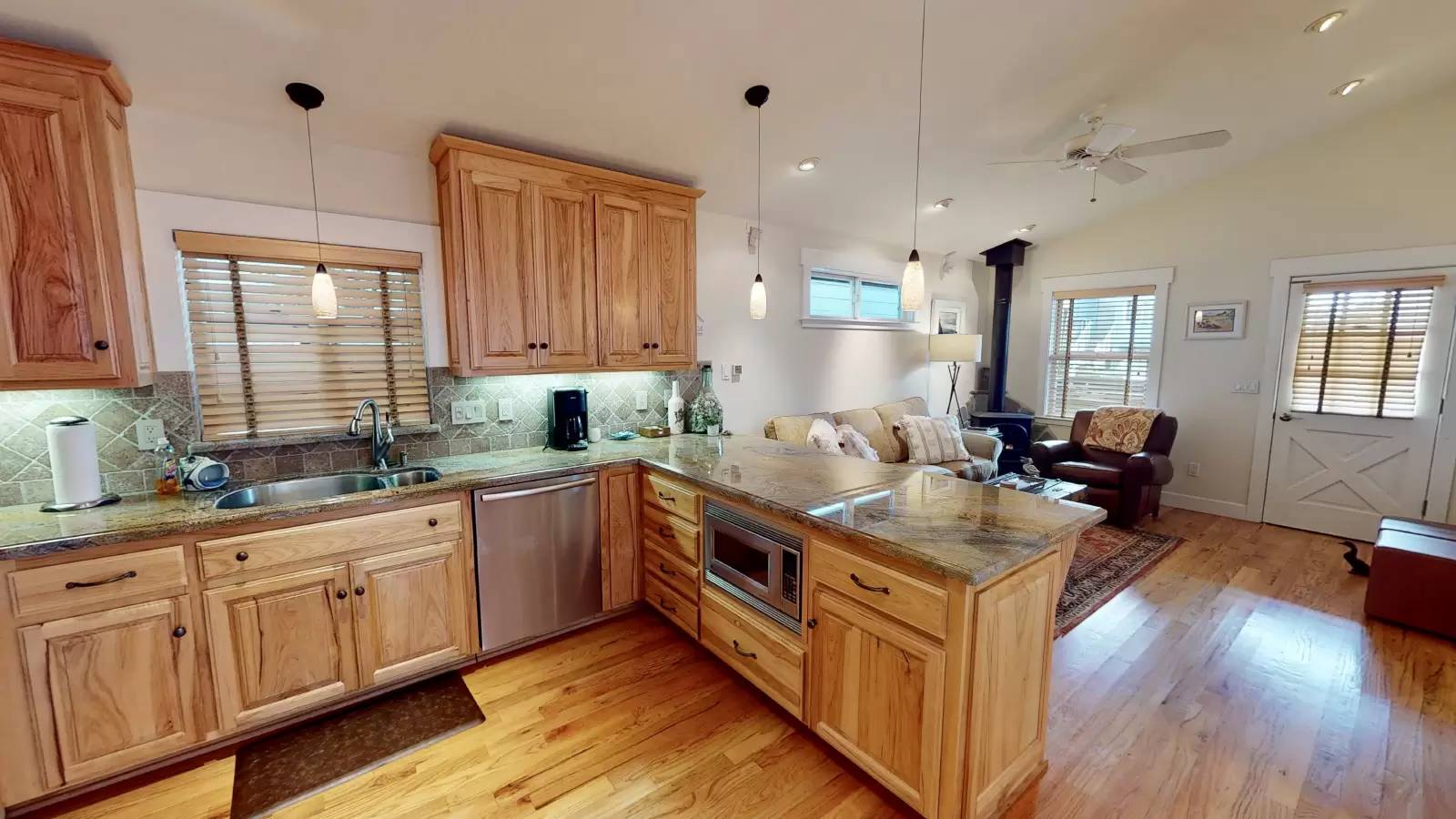 Property Image 6