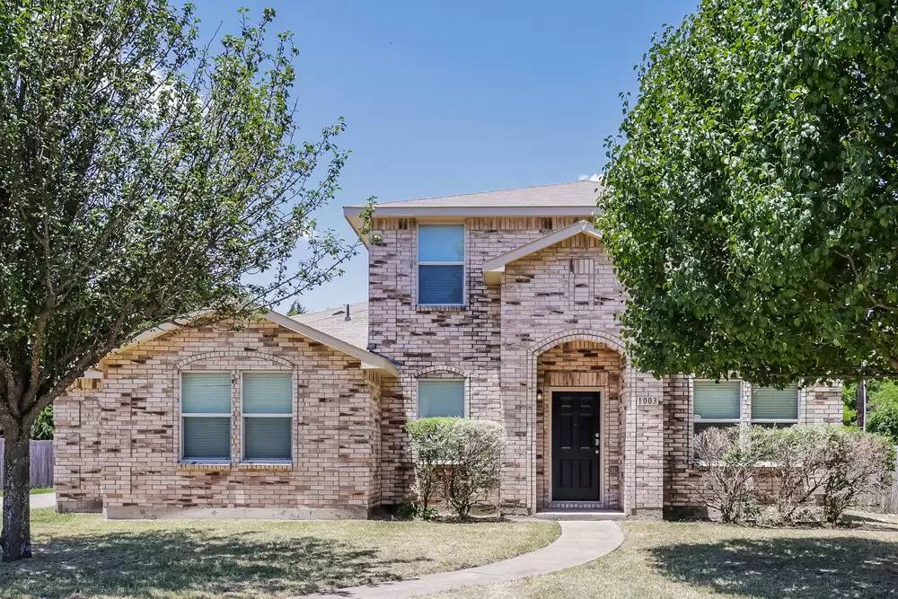 Property Image 1