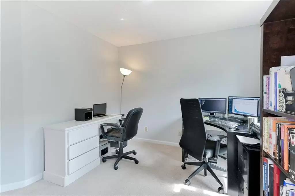 Property Image 38