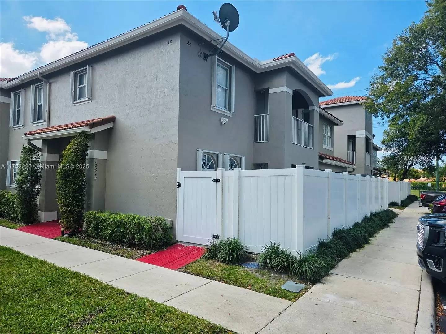 Property Image 12