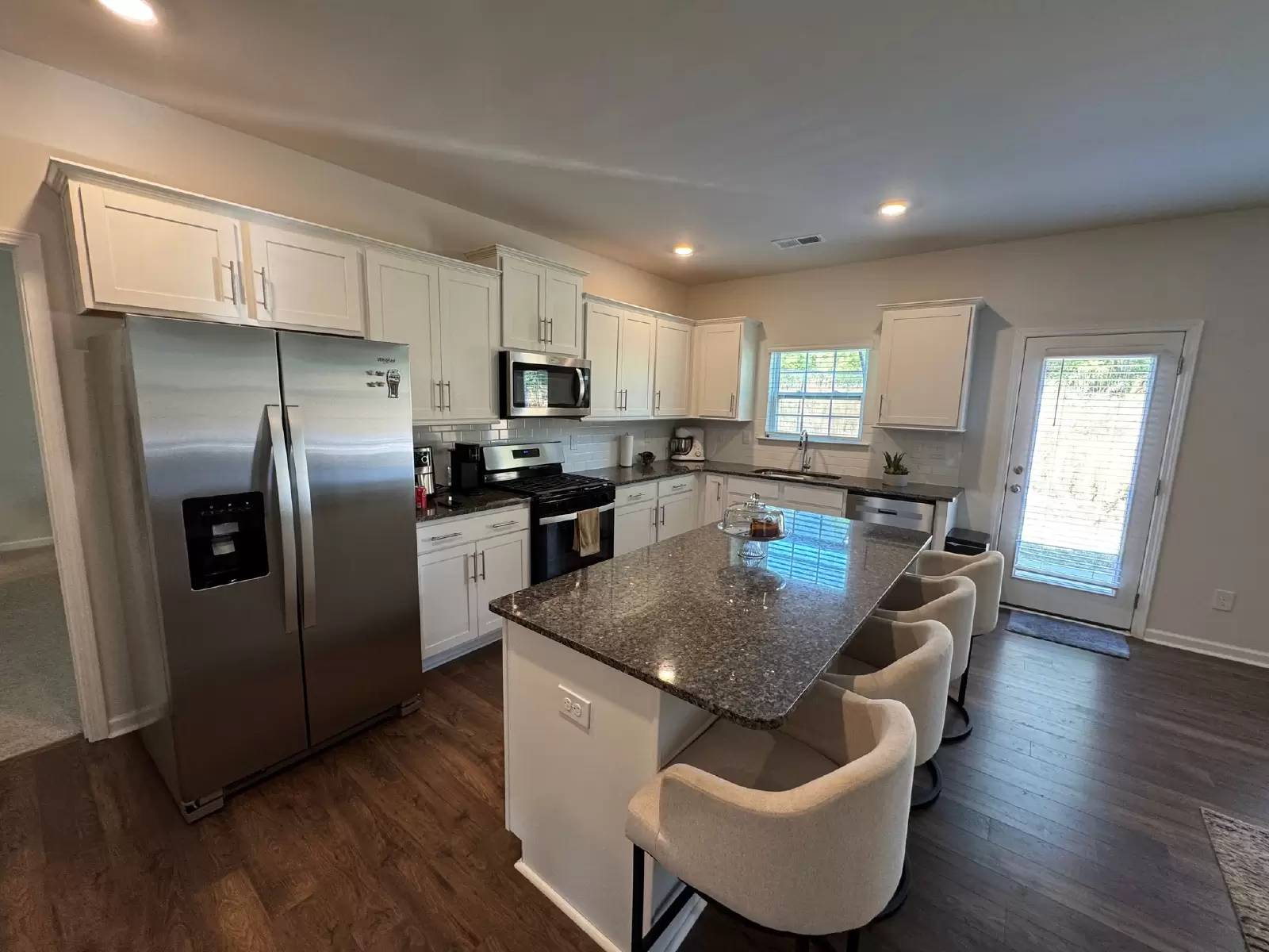 Property Image 6