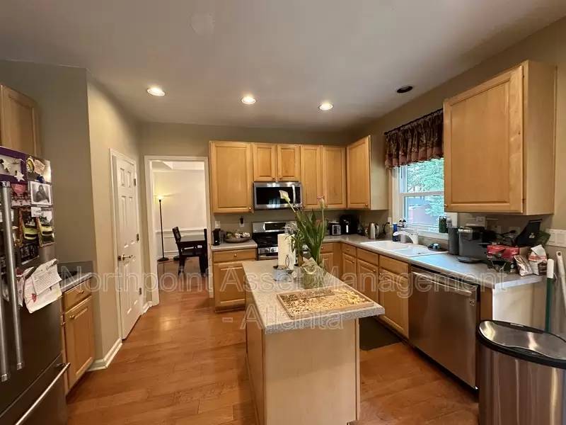 Property Image 9