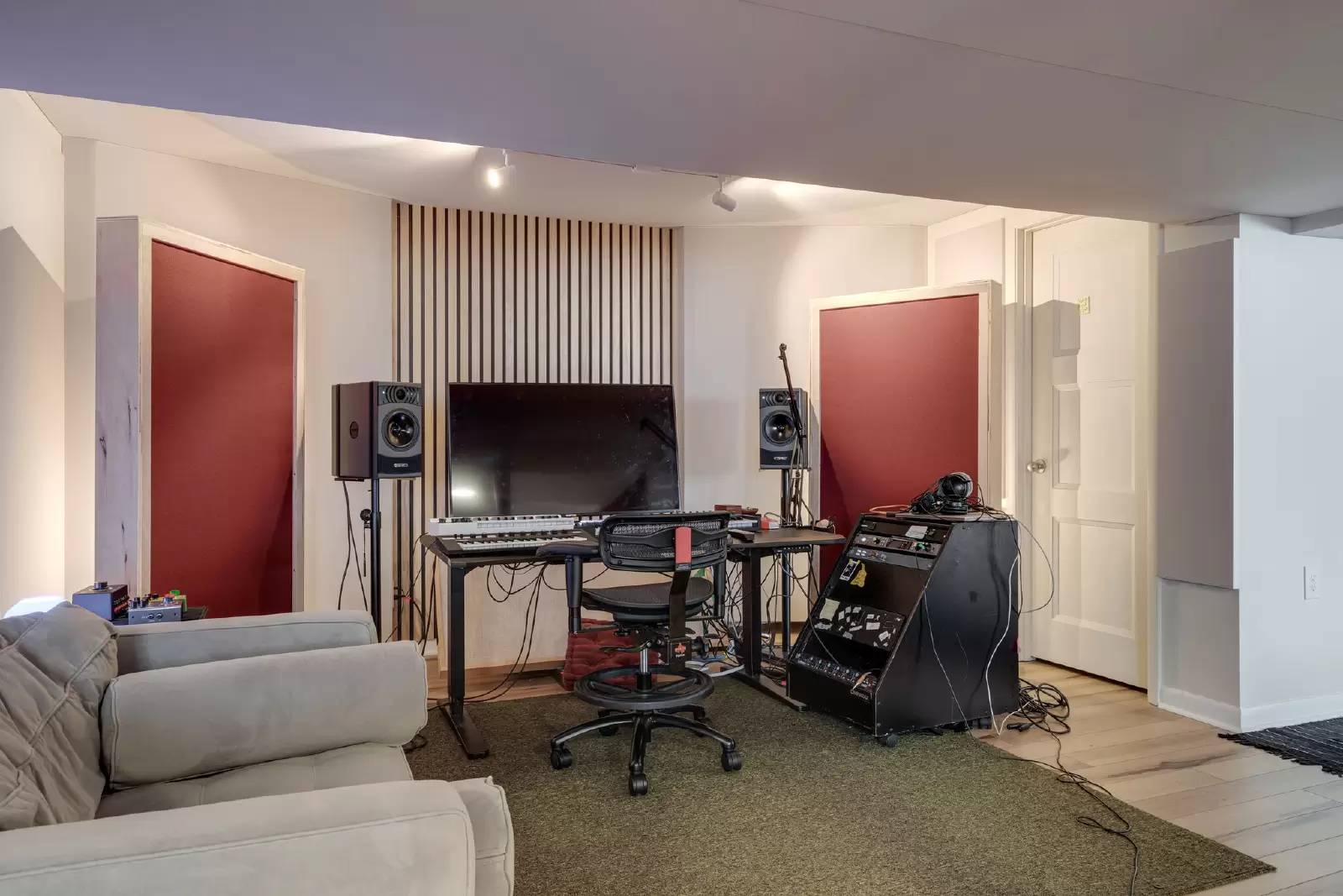 Property Image 29