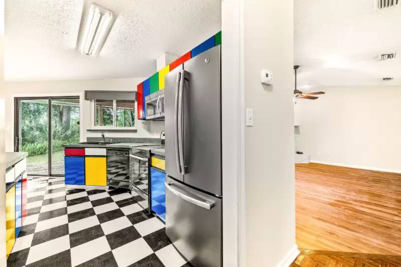 Property Image 6